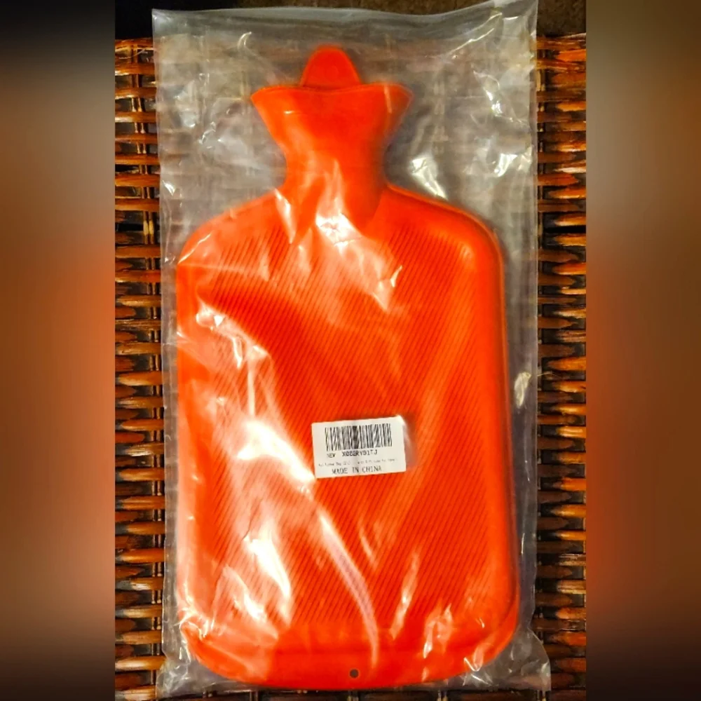 Deluxe Hot Water Bottle Kit - Picture 2 of 2